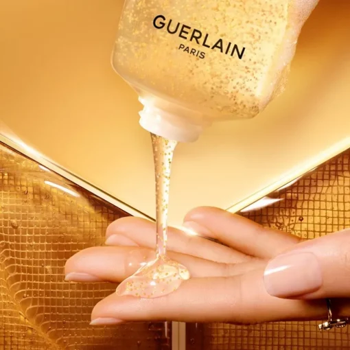Abeille Royale Anti Aging Pflege Cleansing Care-in-Mousse von GUERLAIN
