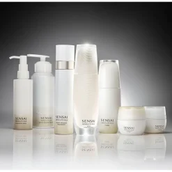 Absolute Silk Micro Essence-in-Lotion von SENSAI