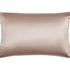 Accessoires Silky Smooth Pillow Case von Philip B