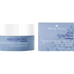 Age Control Perfektionierende Tagespflege von Charlotte Meentzen