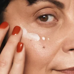 Age Pro Contour Anti-Falten Augencreme von MÁDARA