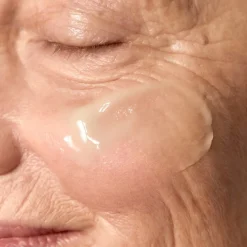 Age Pro Intense Anti-Falten Serum von MÁDARA