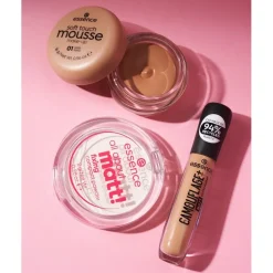 All About Matt! Puder All About Matt! Fixing Compact Powder von Essence