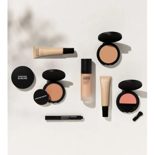 ANNEMARIE BÖRLIND Compact Make-up