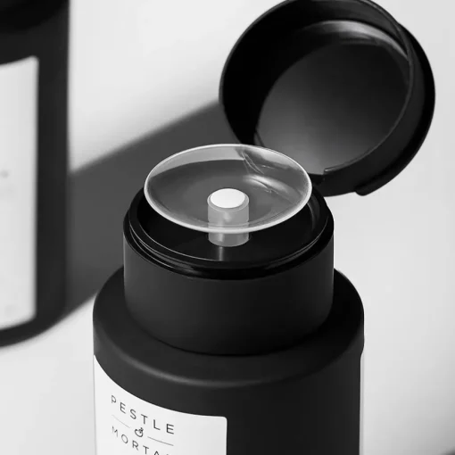 Anti-Ageing Exfoliate Glycolic Acid Toner von Pestle & Mortar