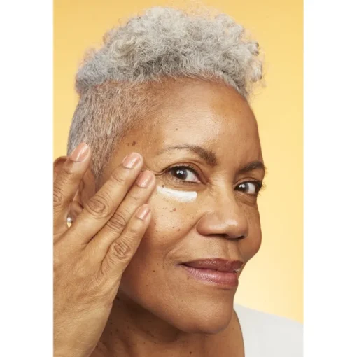 Anti-Aging Confidence Eye Cream von it Cosmetics