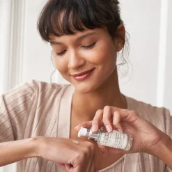 Anti-Pollution & Moisture Serum von ANNEMARIE BÖRLIND