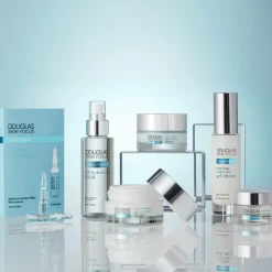 Aqua Perfect Hydrating Ampoules von Douglas Collection