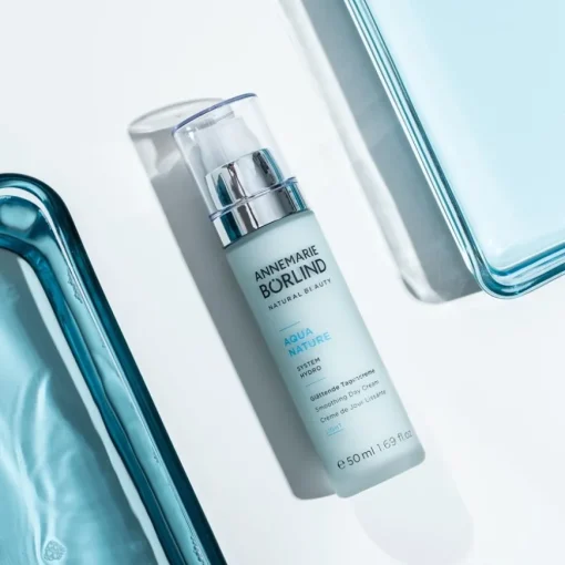 AQUANATURE Glättende Tagescreme Light von ANNEMARIE BÖRLIND
