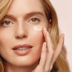 Benefiance Wrinkle Smoothing Eye Cream von Shiseido