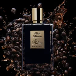 Black Phantom Gourmand Woodsy Perfume Spray von Kilian Paris