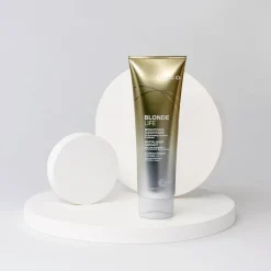 Blonde Life Brightening Conditioner von JOICO