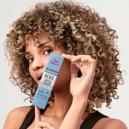Blondierungen BlondorPlex Cream Toner von Wella