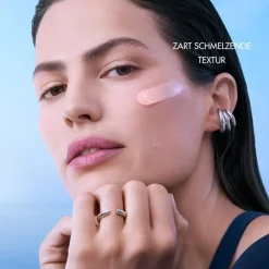 Blue Therapy Blue Peptides Uplift Cream von Biotherm