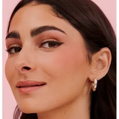 Blush Sunny Rouge Warmem Korallenrot von Benefit
