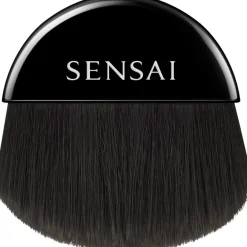 Cellular Performance Foundations Pressed Powder von SENSAI