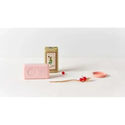 Classico Fox Trot Violet Wax Sealed Soap von Claus Porto