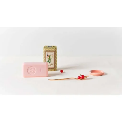 Classico Fox Trot Violet Wax Sealed Soap von Claus Porto