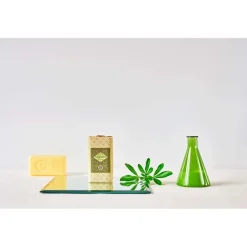 Classico Suave Perfume Verbena Wax Sealed Soap von Claus Porto