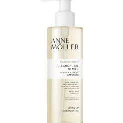 Clean Up Cleansing Oil To Milk von Anne Möller