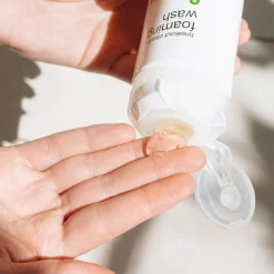 Clear Start Breakout Clearing Foaming Wash von Dermalogica