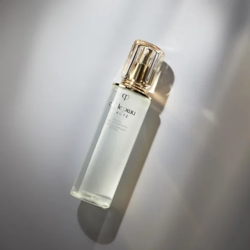 Clé de Peau Beauté Hydro-Clarifying Lotion