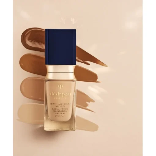 Clé de Peau Beauté Radiant Fluid Foundation Natural