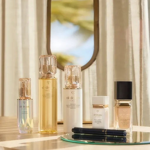 Clé de Peau Beauté Radiant Corrector for Eyes