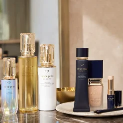 Clé de Peau Beauté Radiant Fluid Foundation Matte