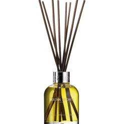 Coastal Cypress & Sea Fennel Aroma Reed Diffuser von Molton Brown
