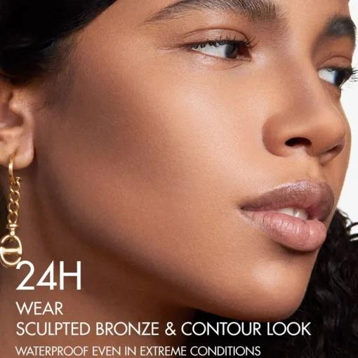 Contouring Dior Forever Skin Contour Stick mit Modellier- und Bronzing-Effekt für das Gesicht von DIOR
