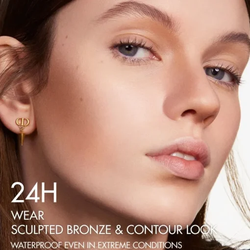 Contouring Dior Forever Skin Contour Stick mit Modellier- und Bronzing-Effekt für das Gesicht von DIOR