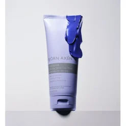 Cool Blonde Coloring Silver Hair Mask von Bjo¨rn Axe´n