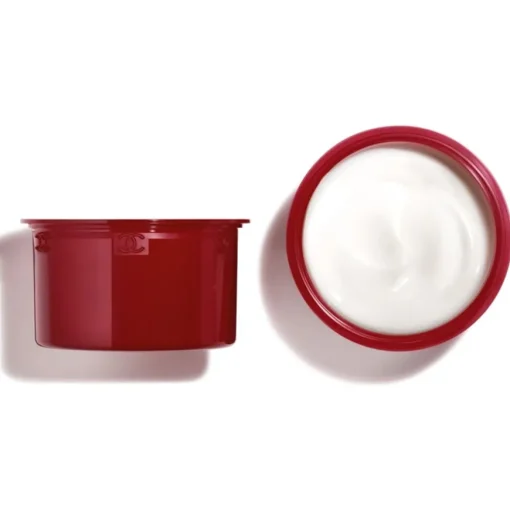 CREME N°1 DE CHANEL CREME MIT ROTER KAMELIE Polstert auf – glättet – schützt von CHANEL
