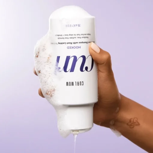 Curl Curl Wow Hooked Clean Shampoo von COLOR WOW