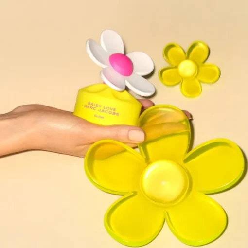 Daisy Love Eau de Toilette Spray Glow von Marc Jacobs