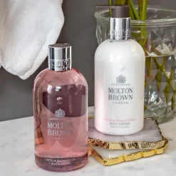 Delicious Rhubarb & Rose Body Lotion von Molton Brown