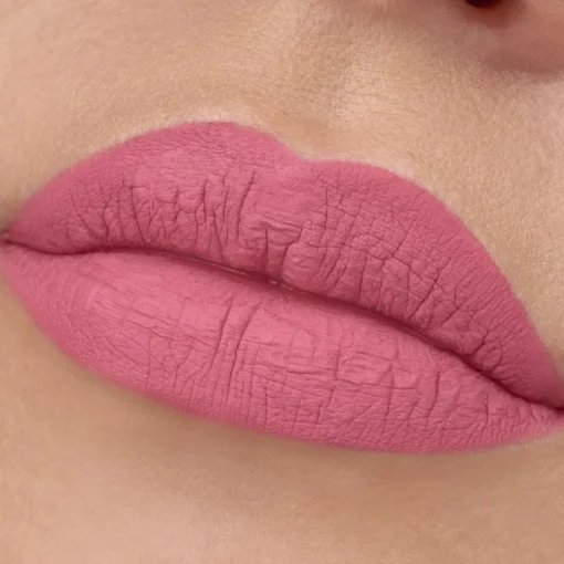 Essence 8H Matte Liquid Lipstick