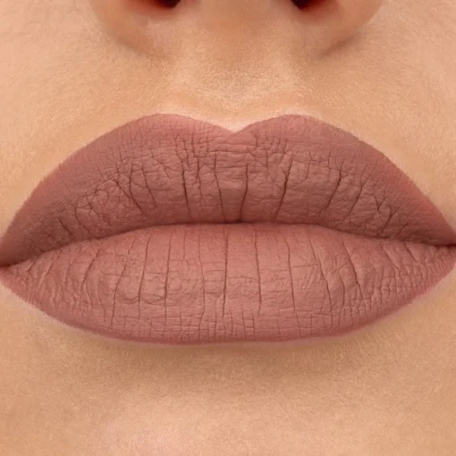 Essence 8H Matte Liquid Lipstick