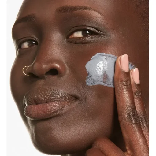 Exfoliationsprodukte 2-in-1 Charcoal Mask + Scrub von Clinique