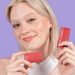 Face Cheeky Pop Blush Stick von florence by mills