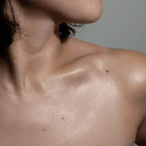 Feuchtigkeitspflege Décolleté Glow Serum von Rosental Organics