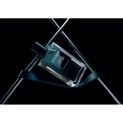 Flower Eau de Parfum Spray Legend Leather von MIZENSIR