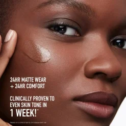 Foundation BAREPRO® 24HR Wear Skin-Perfecting Matte Liquid Foundation Mineral SPF 20 von bareMinerals