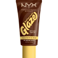 Foundation Buttermelt Glaze LSF 30 von NYX Professional Makeup