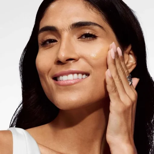 Foundation Even Better Vitamin Makeup SPF50 von Clinique