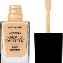 Foundation Foundation Dewy von wet n wild