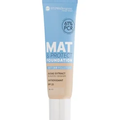 Foundation Mat & Protect SPF 25 von L’Oréal Paris