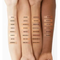 Foundation Pure Serum Radiant Natural Liquid Foundation Mineral SPF 20 von bareMinerals