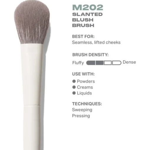 Gesichtspinsel M202 Slanted Blush Brush von Morphe